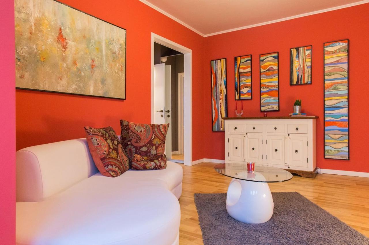 Spacious Downtown Apartment - Old Town Бухарест Екстер'єр фото